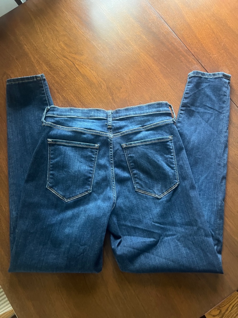 Banana Republic High Rise Skinny Jean. Size 29 Long. Like New! - Picture 3 of 4
